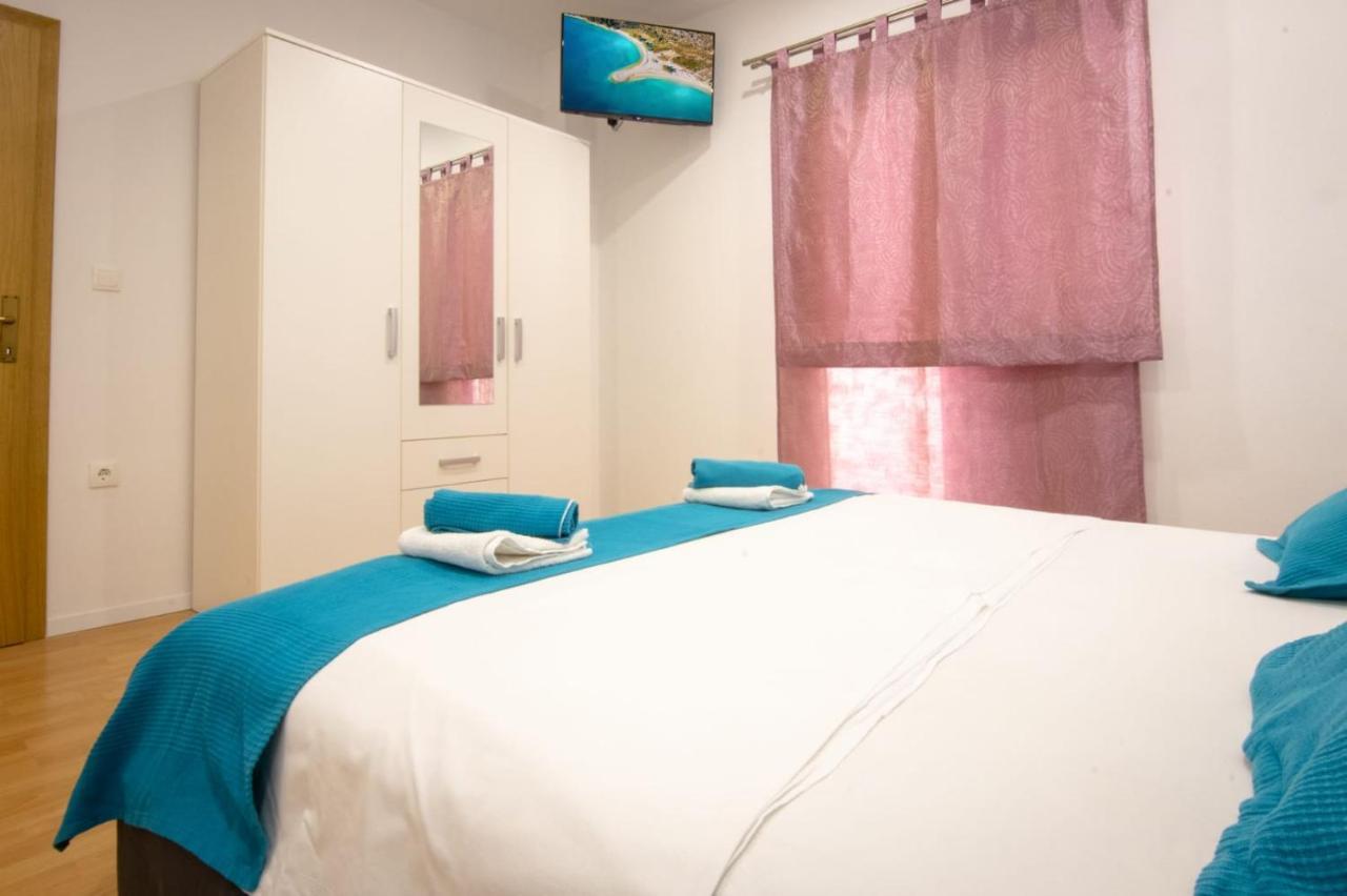 מאקרסקה Apartment Cvita Free Beach Parking מראה חיצוני תמונה