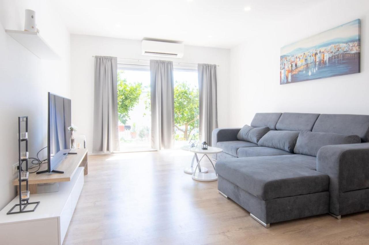 מאקרסקה Apartment Cvita Free Beach Parking מראה חיצוני תמונה